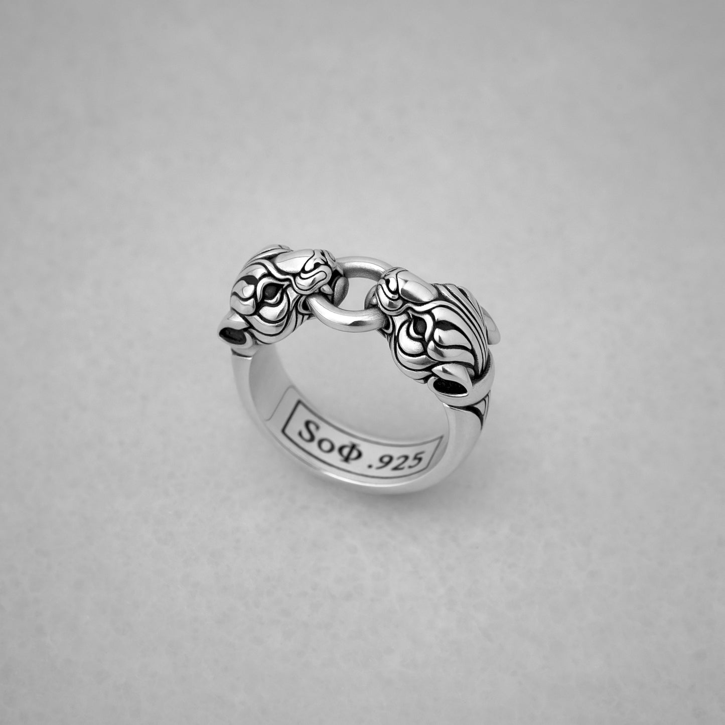 Deco Puma Ring
