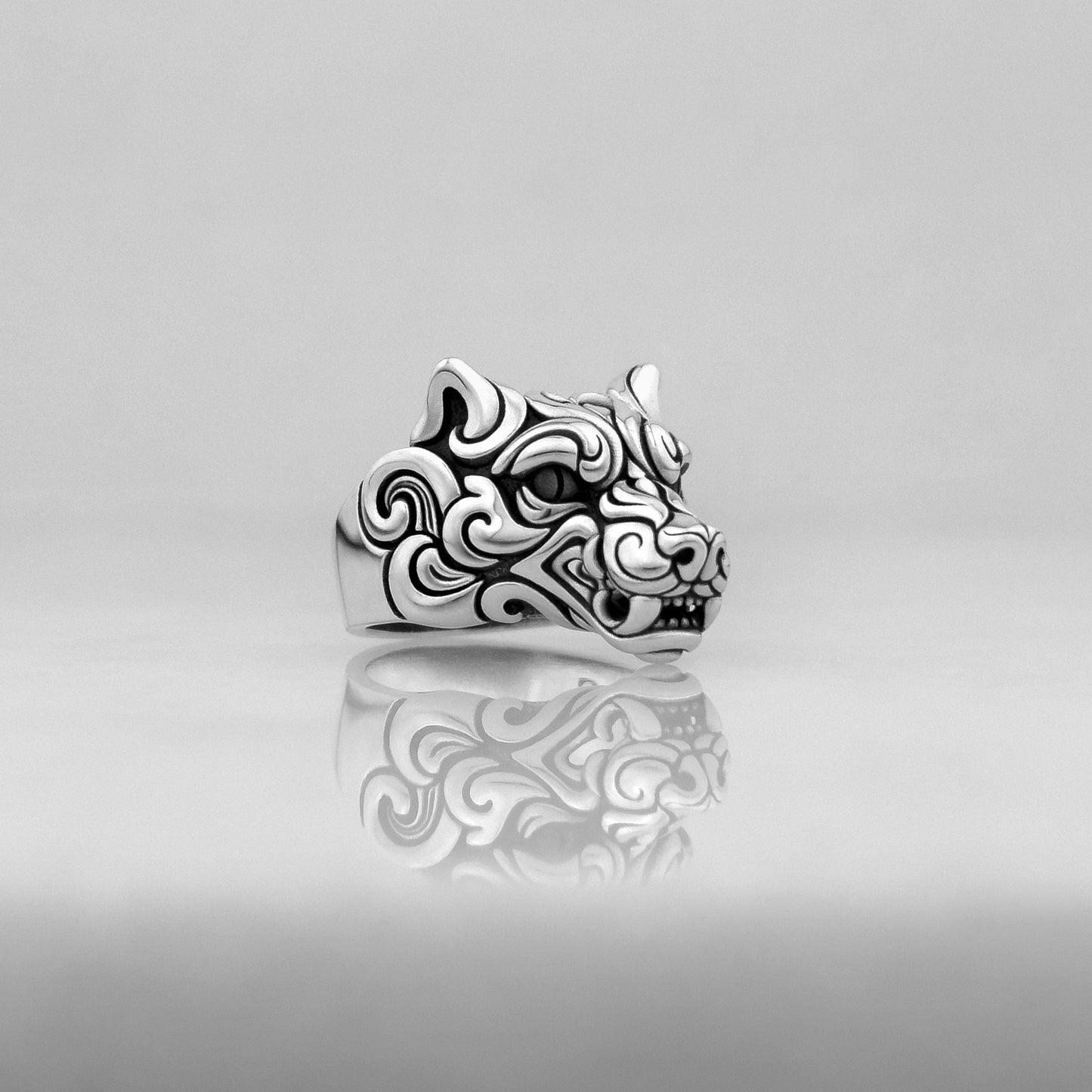 Oni Wolf Ring