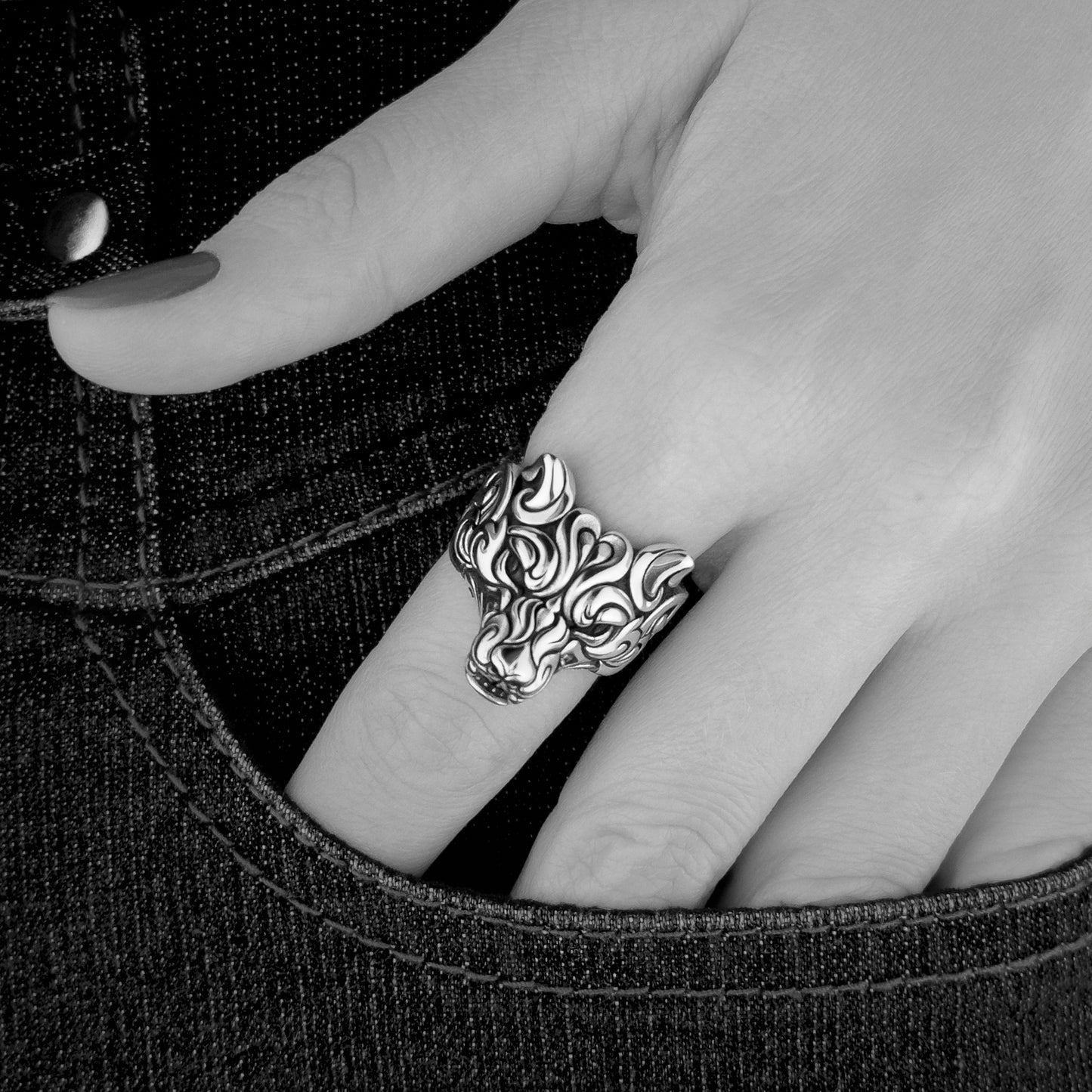 Oni Wolf Ring