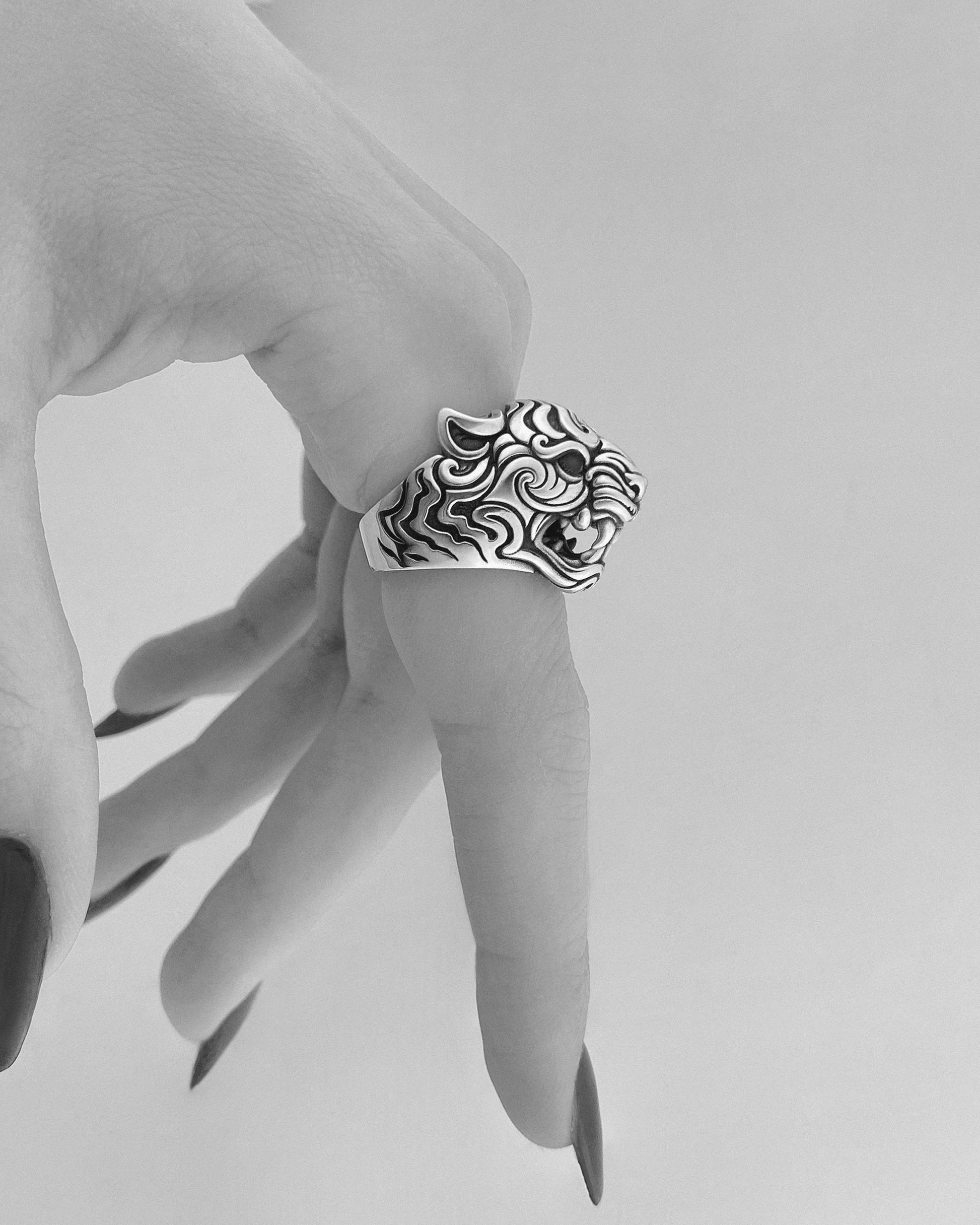 Edgy Unisex Silver Oni Tiger Ring on model