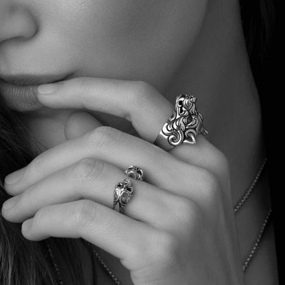Open Lace Skull Ring